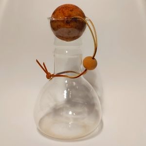Vintage PYREX 1L Decanter Cork & Leather Stopper